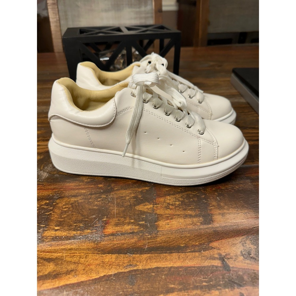 CHASE + CHLOE White Platform Sneakers Women's Size 37 Chunky Sole Lace Up - Picture 3 of 11